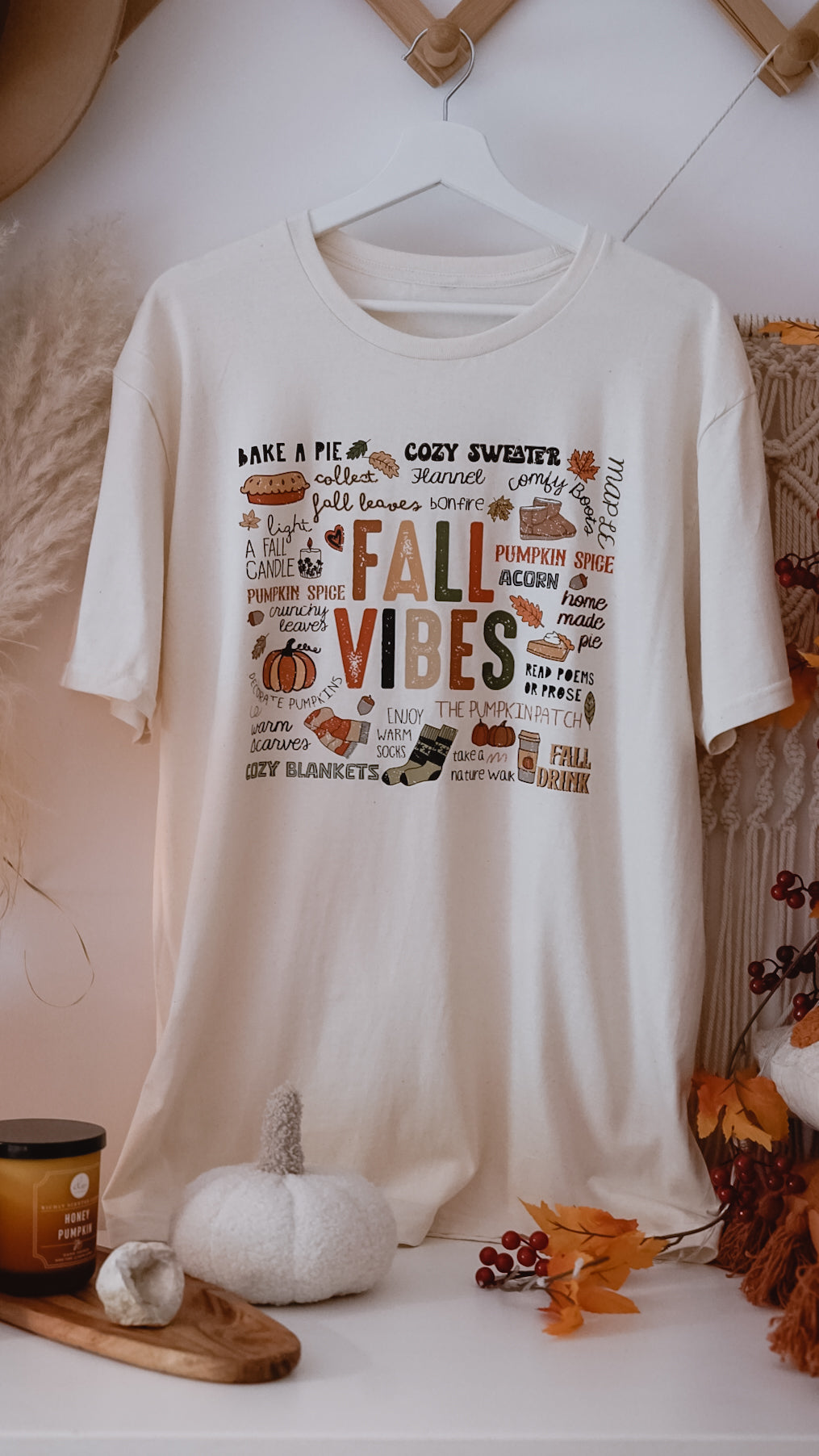 Fall Vibes | t-shirt