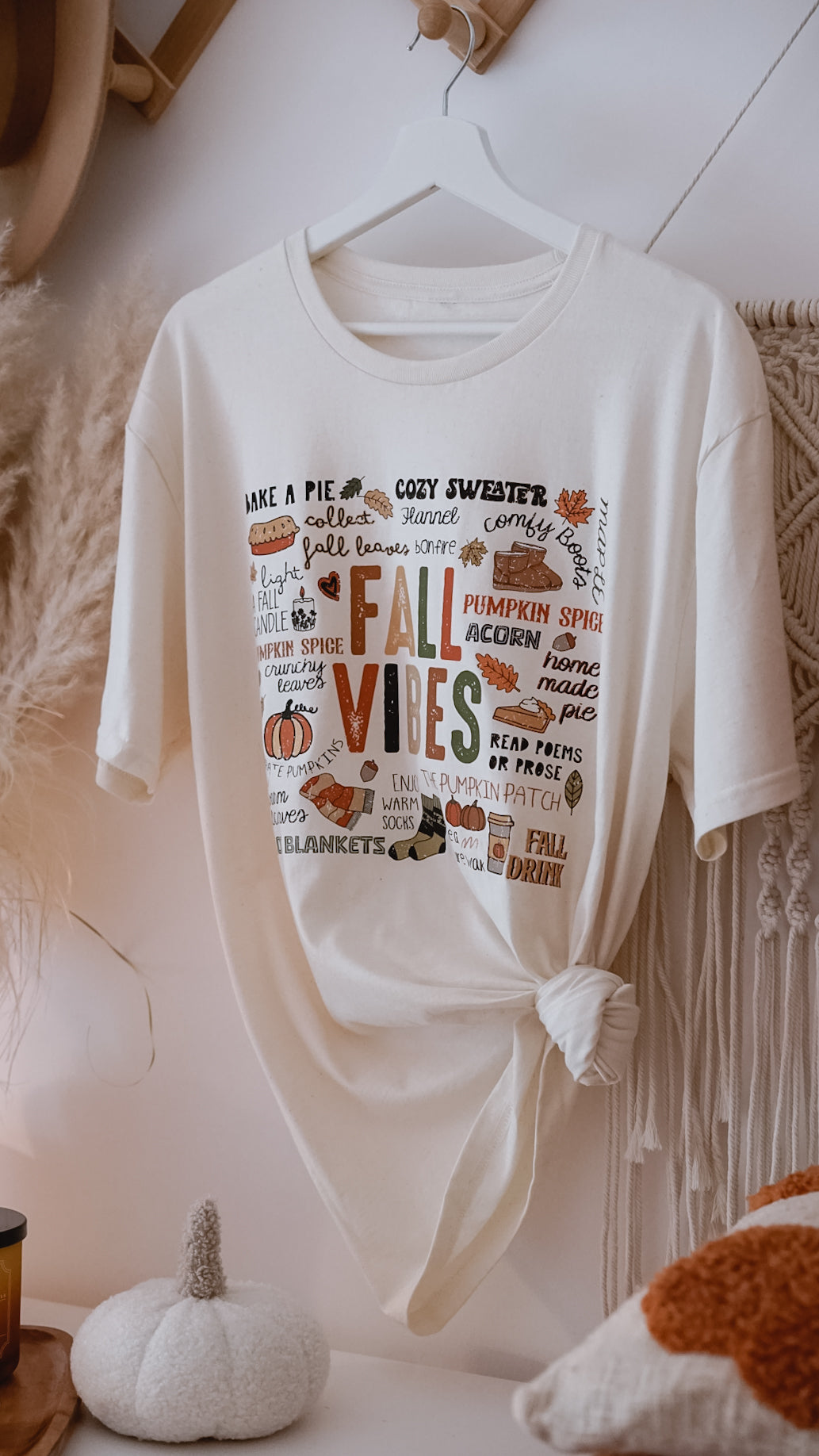 Fall Vibes | t-shirt