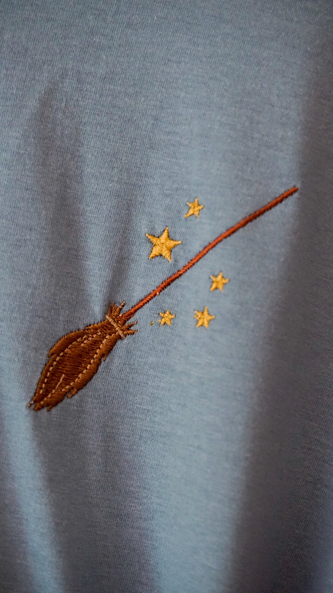 Witch’s broom | t-shirt