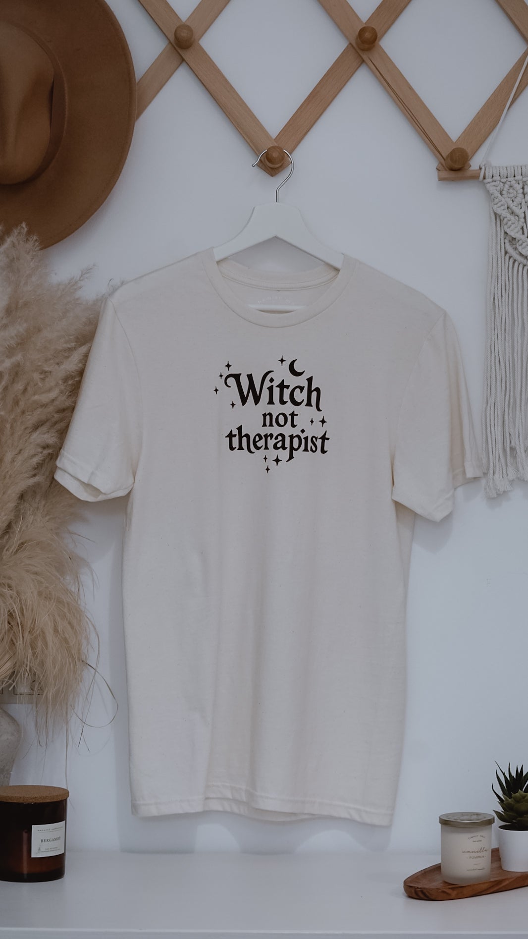 Witch not Therapist | t-shirt