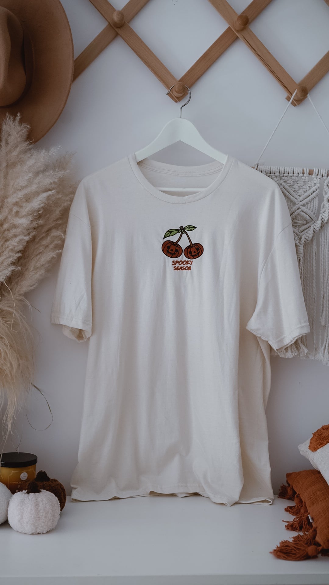 Spooky Season | t-shirt