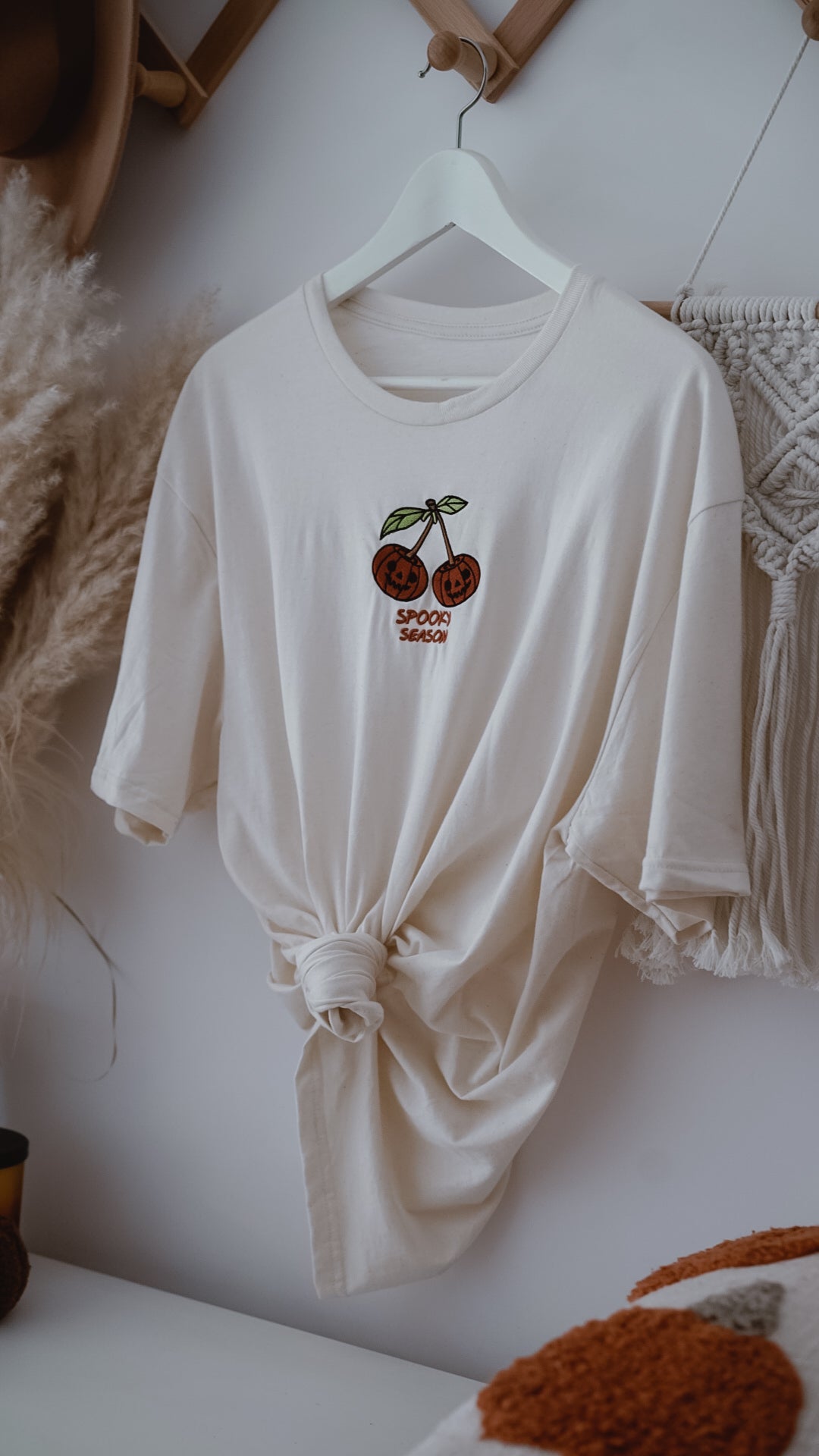 Spooky Season | t-shirt