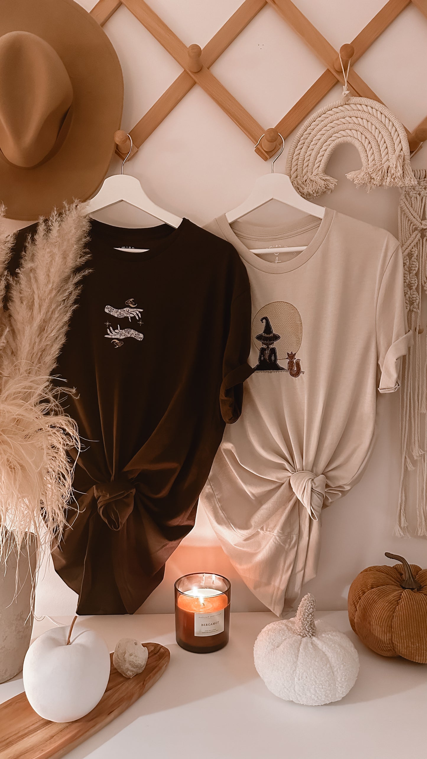 Mystic hands | t-shirt haft