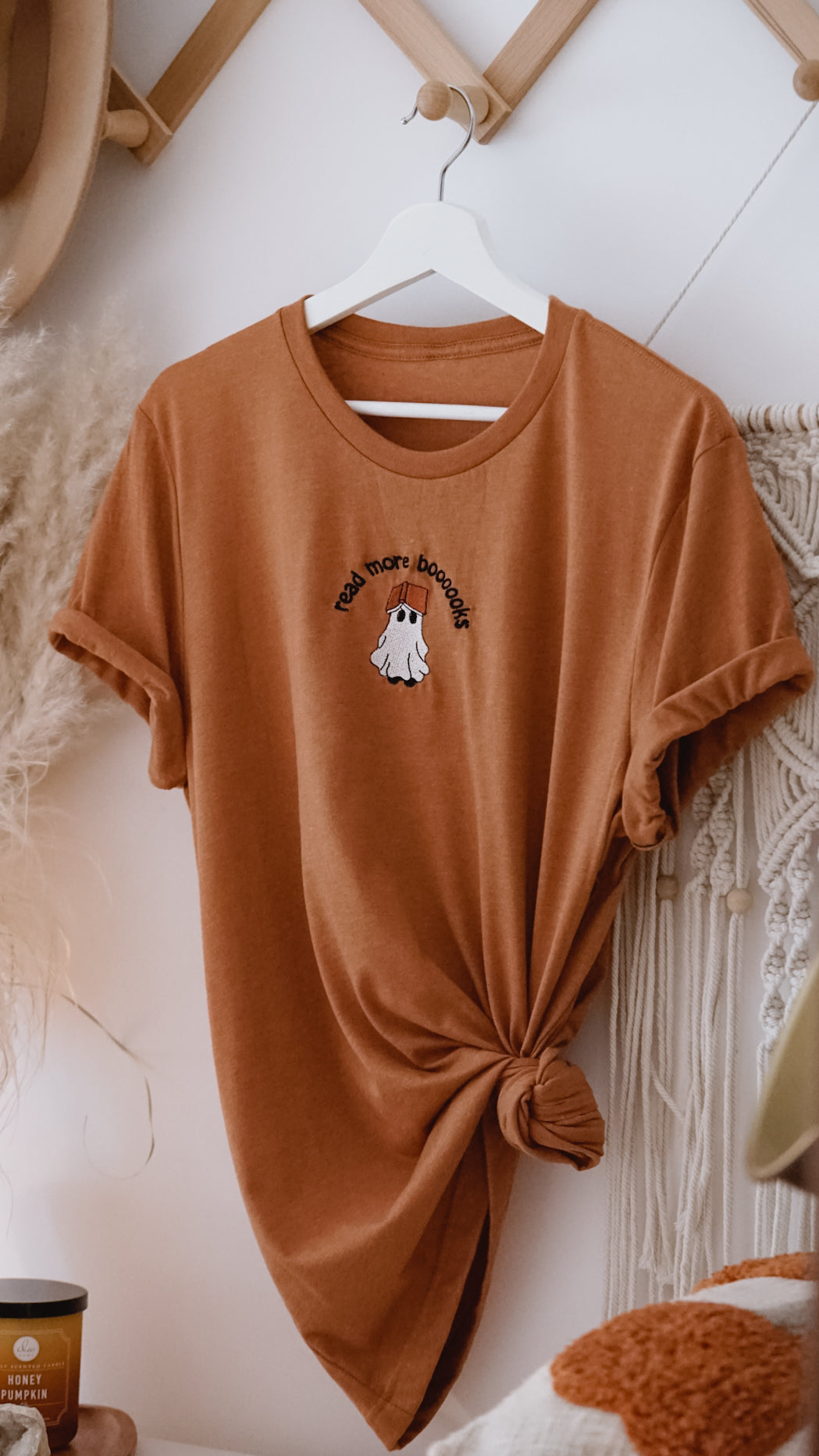Read more books | t-shirt