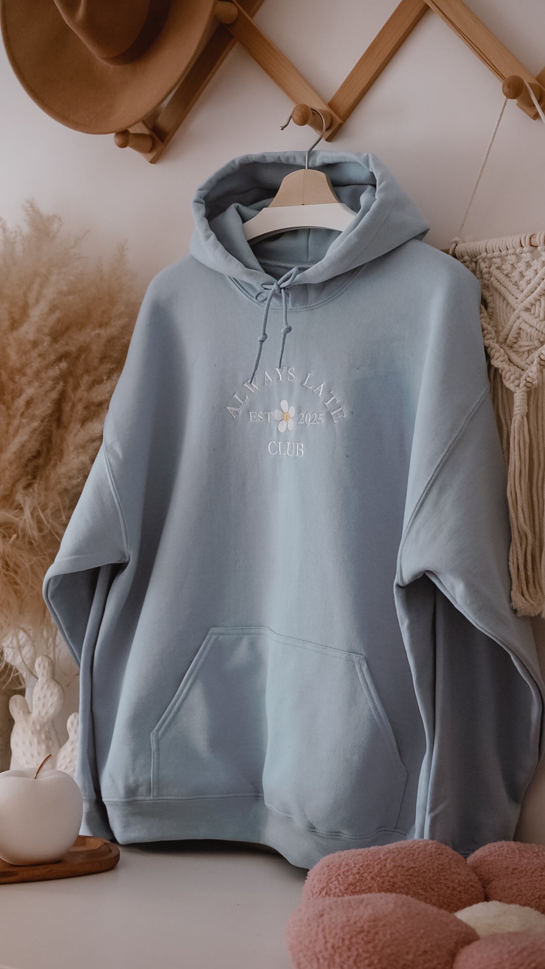 Always Late | bluza