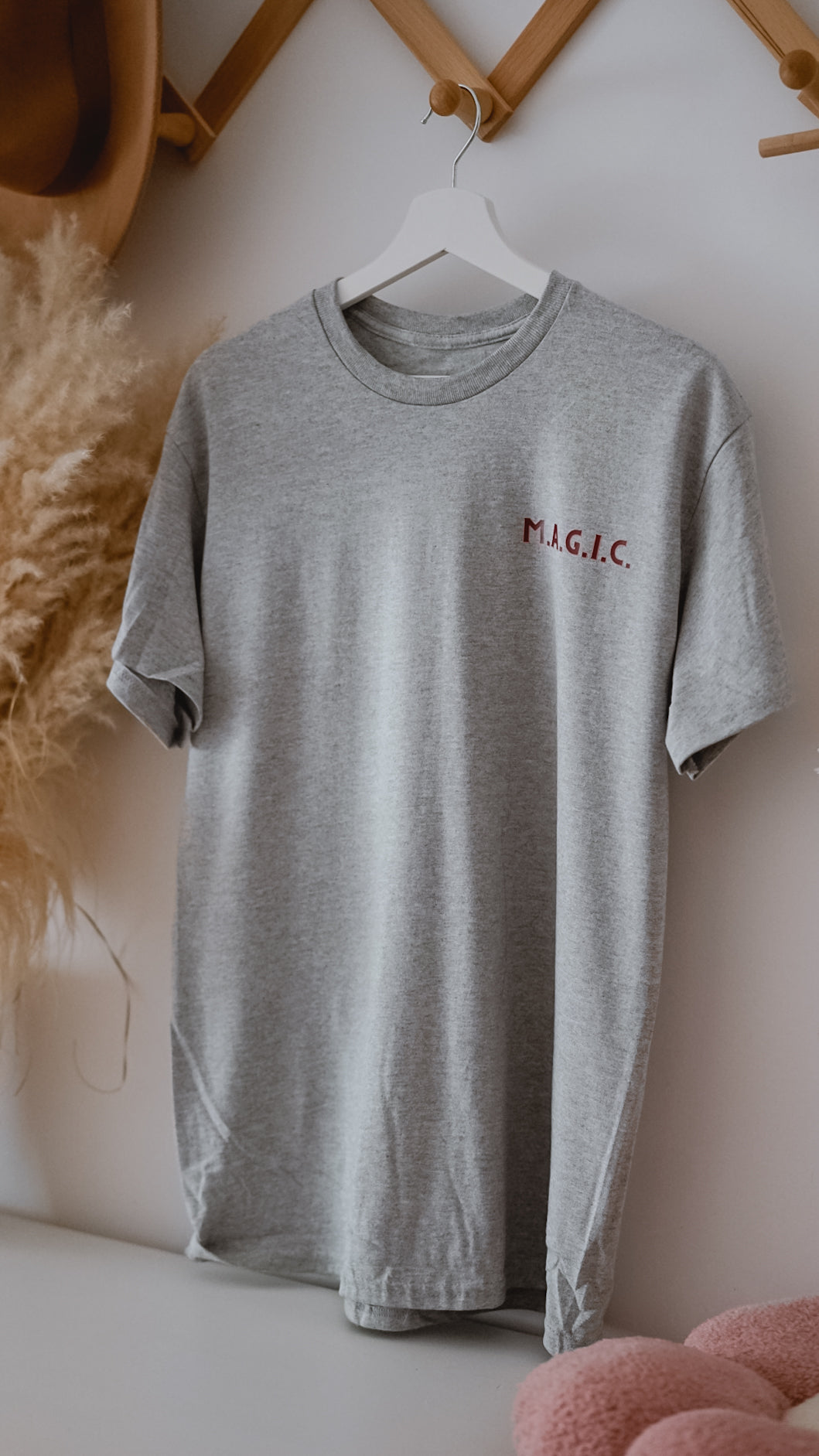 M.A.G.I.C. | t-shirt
