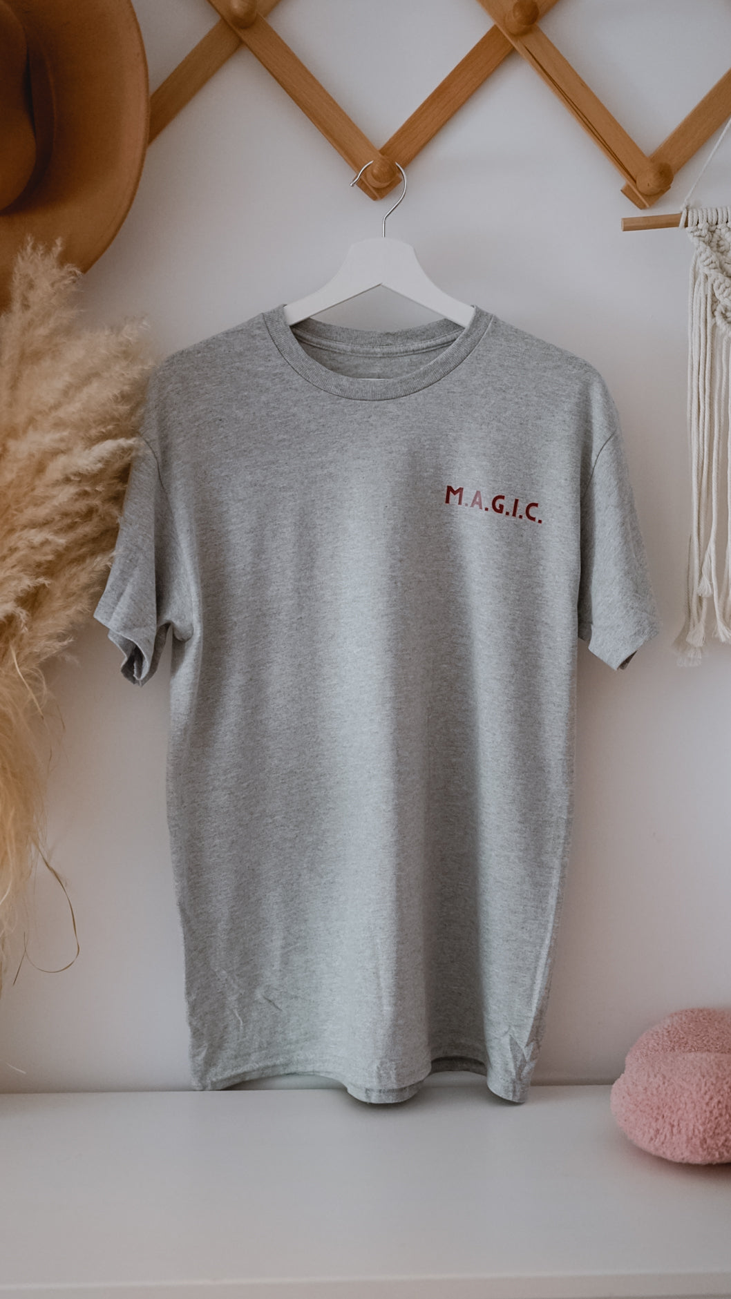 M.A.G.I.C. | t-shirt
